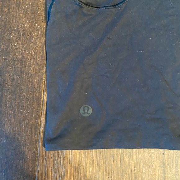 Lululemon Wander most ultra soft nulu scoop neck cropped tank - XS BLACK - Picture 2 of 3